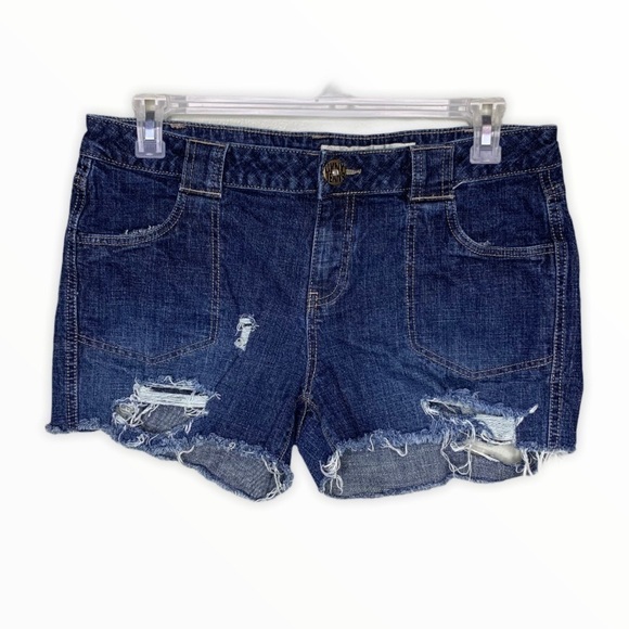 DKNY Jeans Distressed Stretch Frayed Hem Shorts - Picture 1 of 7